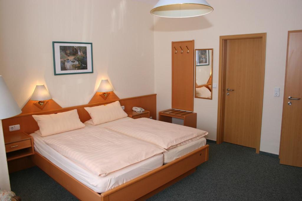 Hotel Petersen Bad Zwischenahn Kamer foto